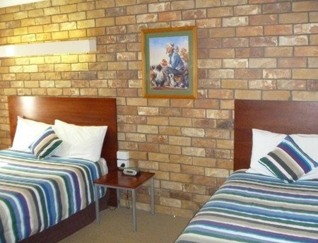 Burke And Wills Motor Inn Kingaroy - Tourism Canberra 1