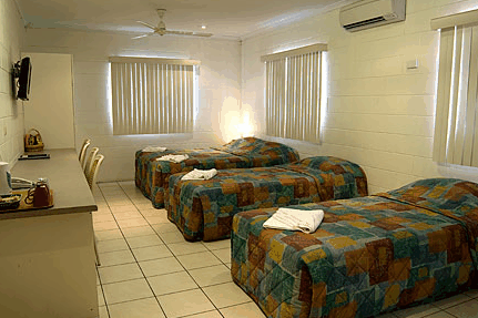 Barrier Reef Motel - Tourism Canberra