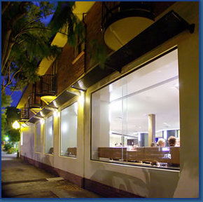 The Manly Hotel - Tourism Canberra 2