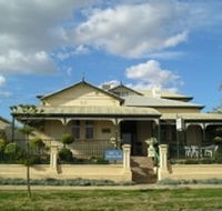 Meleden Villa - Tourism Canberra