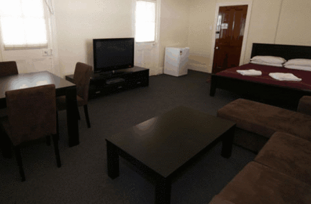 Tumby Bay Hotel And Seafront Apartments - Tourism Canberra 1