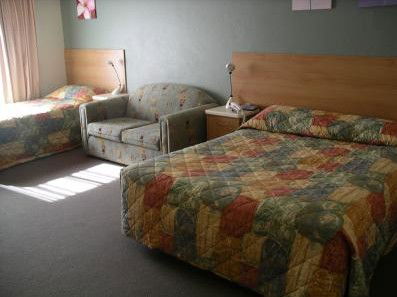 Country Comfort Orange - Tourism Canberra 0