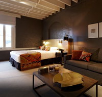 Harbour Rocks Hotel - Tourism Canberra