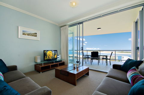 Pumicestone Blue Resort - Tourism Canberra 1