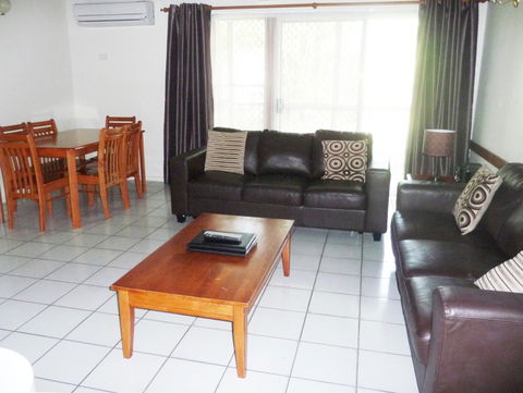 The Shores Holiday Apartments - Tourism Canberra 3