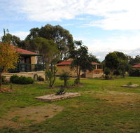 Lakes Entrance Country Cottages - Tourism Canberra