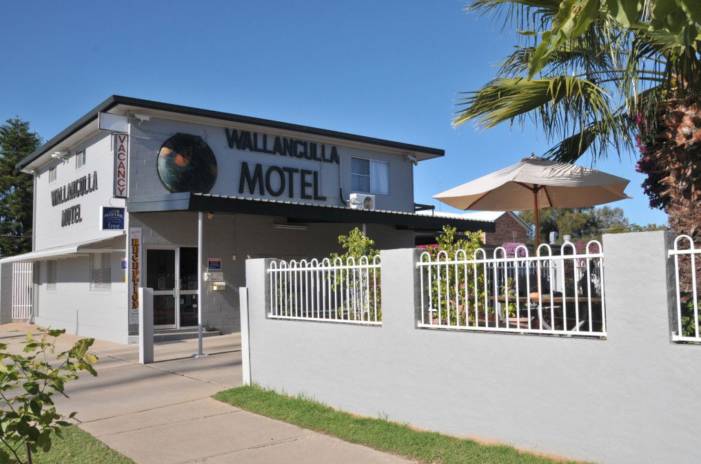  Tourism Canberra