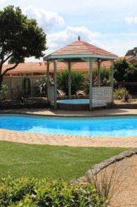  Werribee Park Motor Inn - Tourism Canberra 2