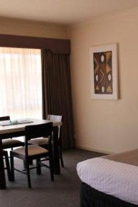  Werribee Park Motor Inn - Tourism Canberra 3