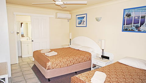 City Centre Motel - Tourism Canberra 1