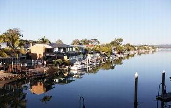 Hotel Laguna - Tourism Canberra 2