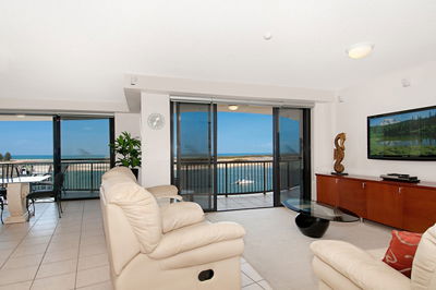 Windward Passage, Golden Beach - Tourism Canberra 10
