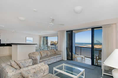 Windward Passage, Golden Beach - Tourism Canberra 13