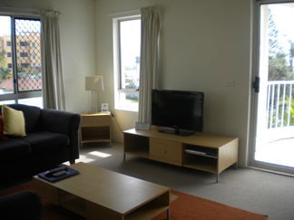 Estoril On Moffat Holiday Apartments - Tourism Canberra 8