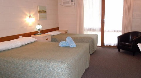 Barham Bridge Motor Inn - Tourism Canberra 1