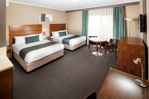 Quality Hotel Dickson - Tourism Canberra 0