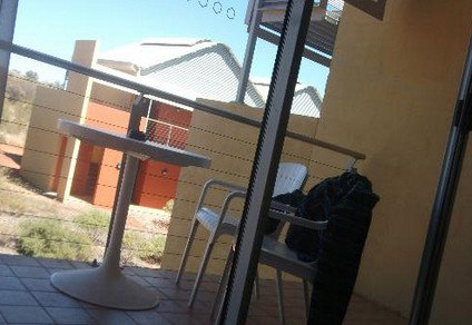 Desert Gardens Hotel - Tourism Canberra 4