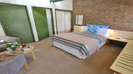 Great Ocean Road Beachfront Motel - Tourism Canberra 3
