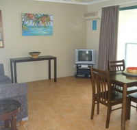 Chez Noosa - Tourism Canberra
