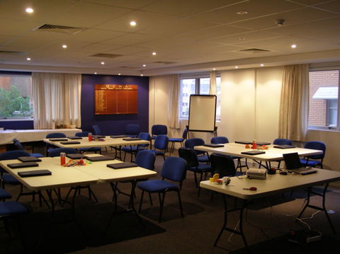 Ruth Fairfax House Accommodation - QCWA - Tourism Canberra 4