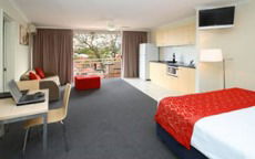 The Wellington Apartment Hotel - Tourism Canberra 3