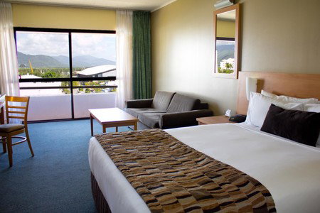 Rydges Plaza Cairns - Tourism Canberra 3