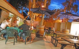 Toddy's Backpackers Resort - Tourism Canberra 4