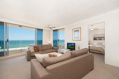 Beachside Tower - Tourism Canberra 8