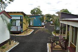 Tourism Canberra