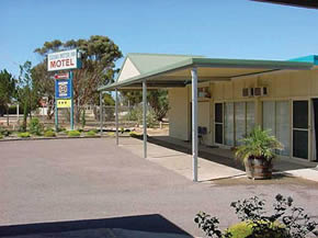 Ceduna Motor Inn - Tourism Canberra 0