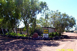 Threeways Roadhouse Tourist Park - Tourism Canberra 0