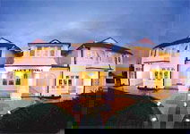 Tourism Canberra