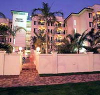 Tropic Towers Apartments - Tourism Canberra