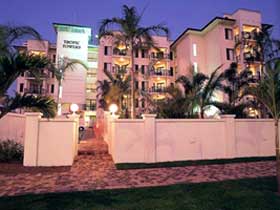 Tropic Towers Apartments - Tourism Canberra 0