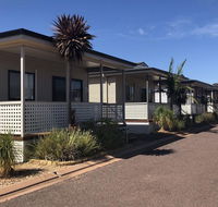 Sundowner Cabin and Tourist Park - Tourism Canberra