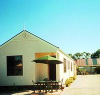 Port Vincent Holiday Cabins and Apartments - Tourism Canberra