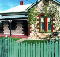 Naracoorte Cottages - Smith Street Villa - Tourism Canberra