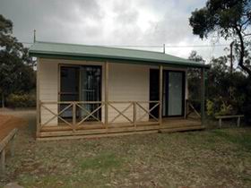 Parndana Hotel Cabins - Tourism Canberra 0