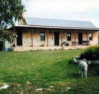 Mt Dutton Bay Woolshed Heritage Cottage - Tourism Canberra