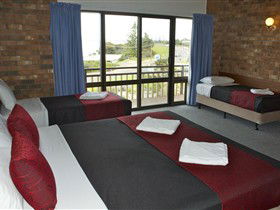 Kangaroo Island Seaside Inn - Tourism Canberra 0