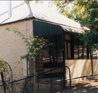 Wild Olive Cottage - Tourism Canberra