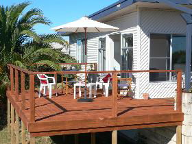 Beachport Escape - Tourism Canberra 0