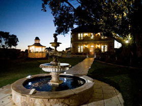 Rose-Eden House - Tourism Canberra 0