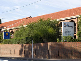 Sombrero Comfort Inn And Suites - Tourism Canberra 0