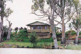 Mundic Grove Cottage - Tourism Canberra 0