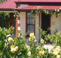 Wine And Roses Bed And Breakfast - Tourism Canberra