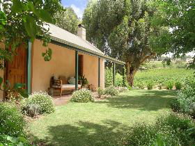 Seppeltsfield Vineyard Cottage - Tourism Canberra 0