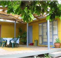 Boathaven Beach House - Tourism Canberra