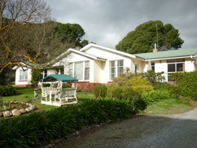 Cape Jervis Station - Tourism Canberra 0