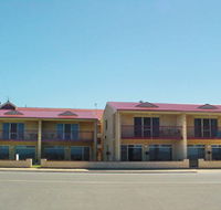 Tumby Bay Hotel Seafront Apartments - Tourism Canberra